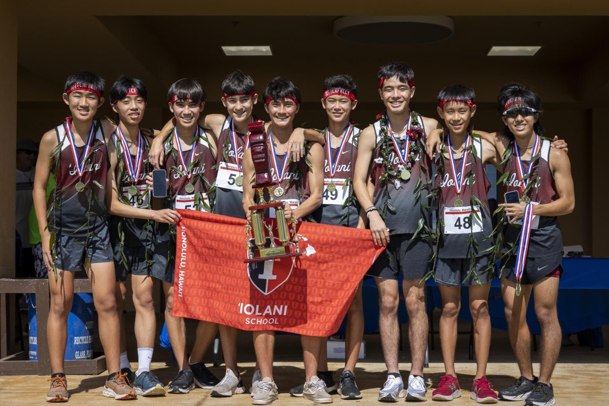 Last year, the ‘Iolani Boys Varsity Cross Country Team captured the HHSAA State Championship title. They hope to have yet another dominant performance this year. // Photo by Mr. Taylor Wong ’08