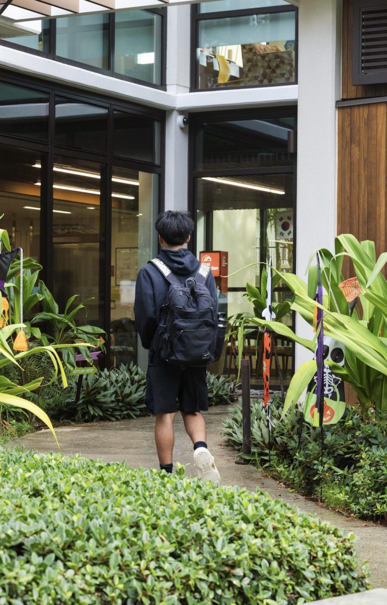 The ‘Iolani dorm is home to over 70 students, a large number of which are internationally based. As legislators rewrite visa policies, those students may face alarming consequences that could threaten their rights to study–and live in the U.S.
